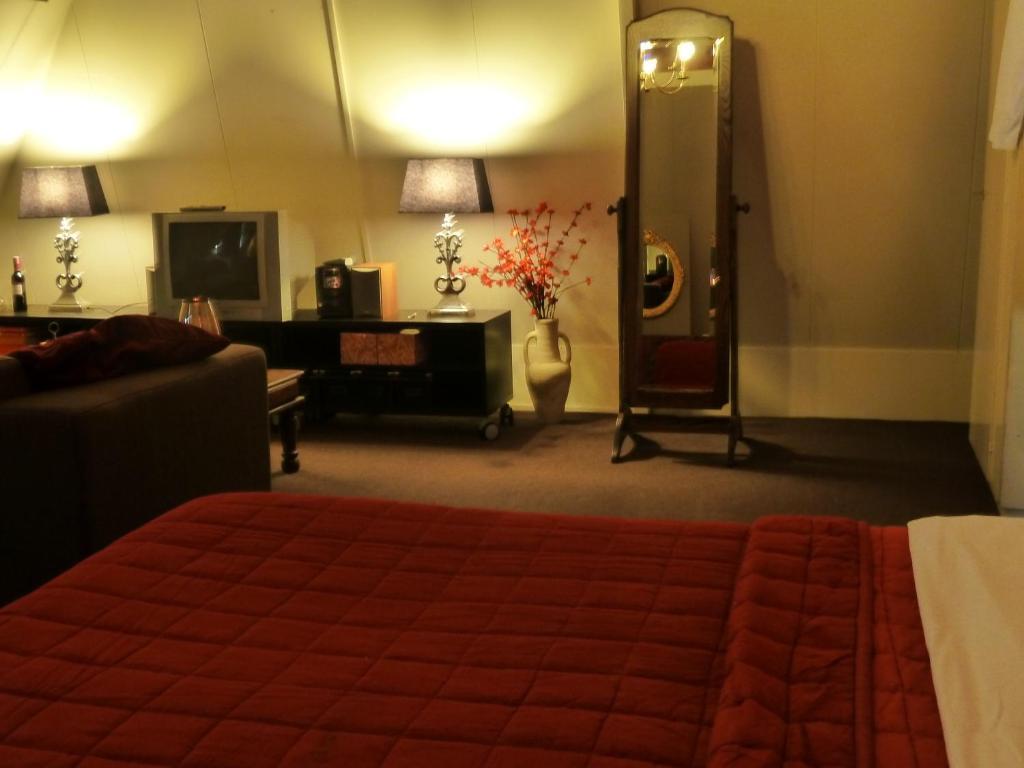 B&B Aan De Singelgracht Breda Cameră foto